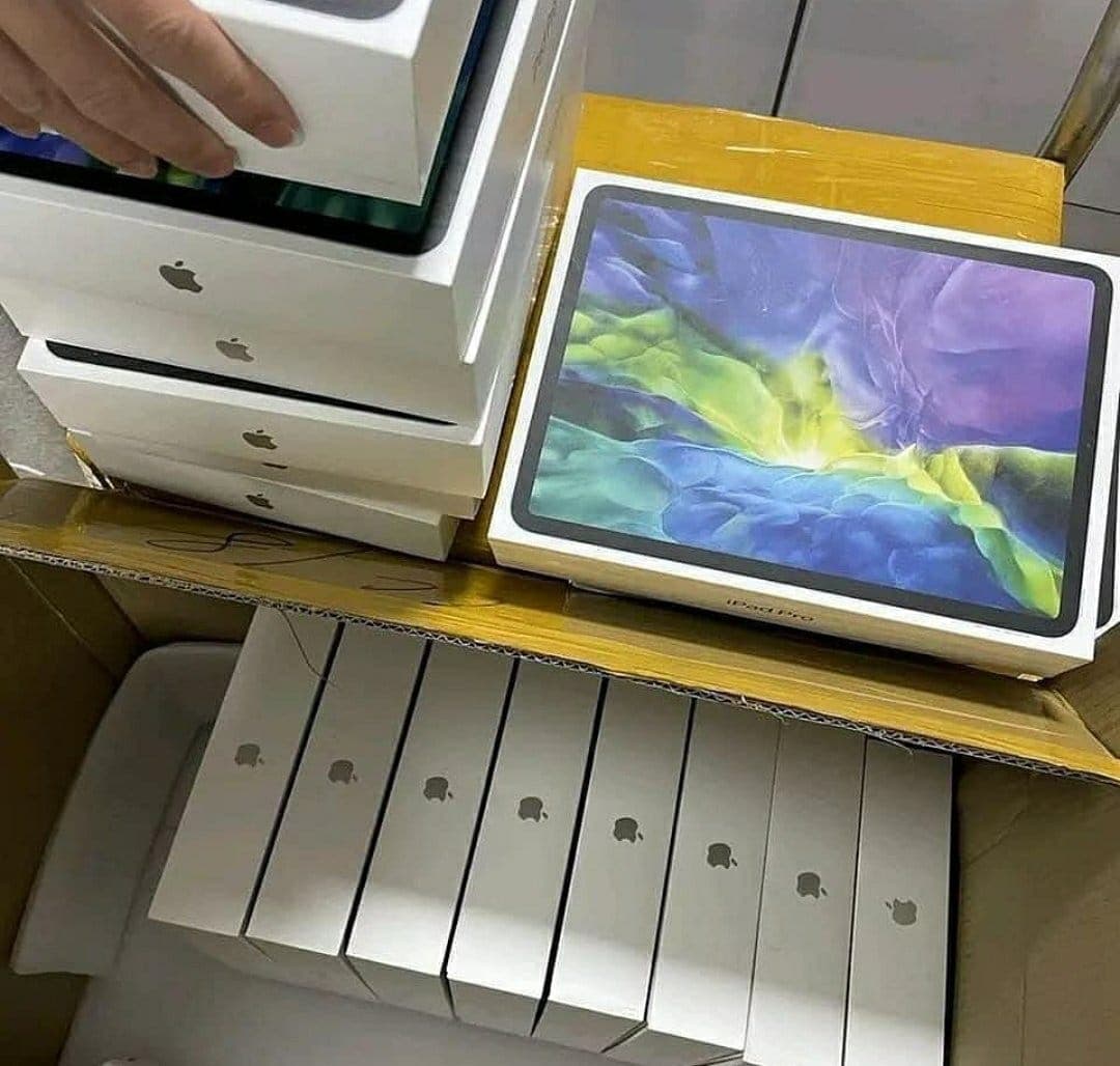 Palette de 25 iPad Pro Apple 256 Go — vue 1