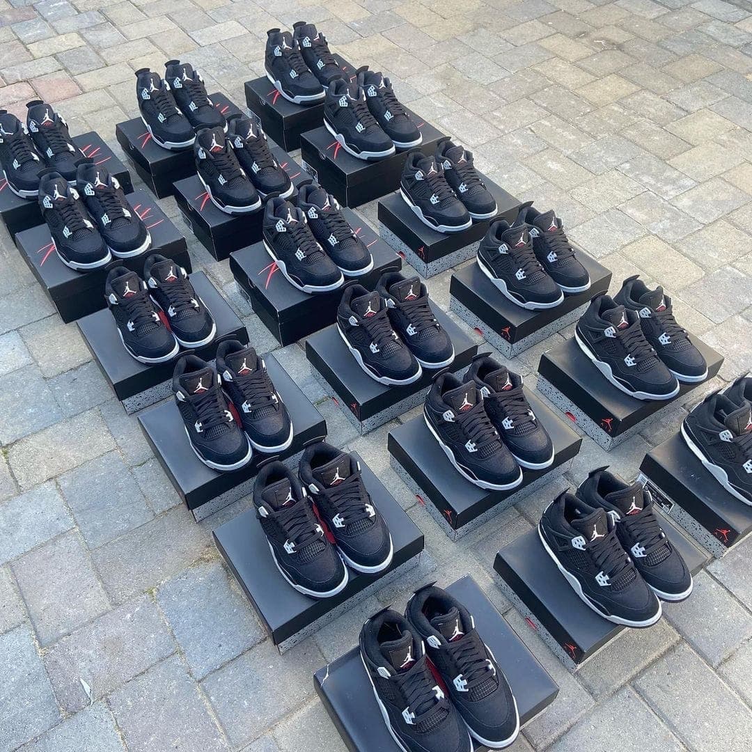 Palette de 60 paires de baskets Air Jordan — vue 8