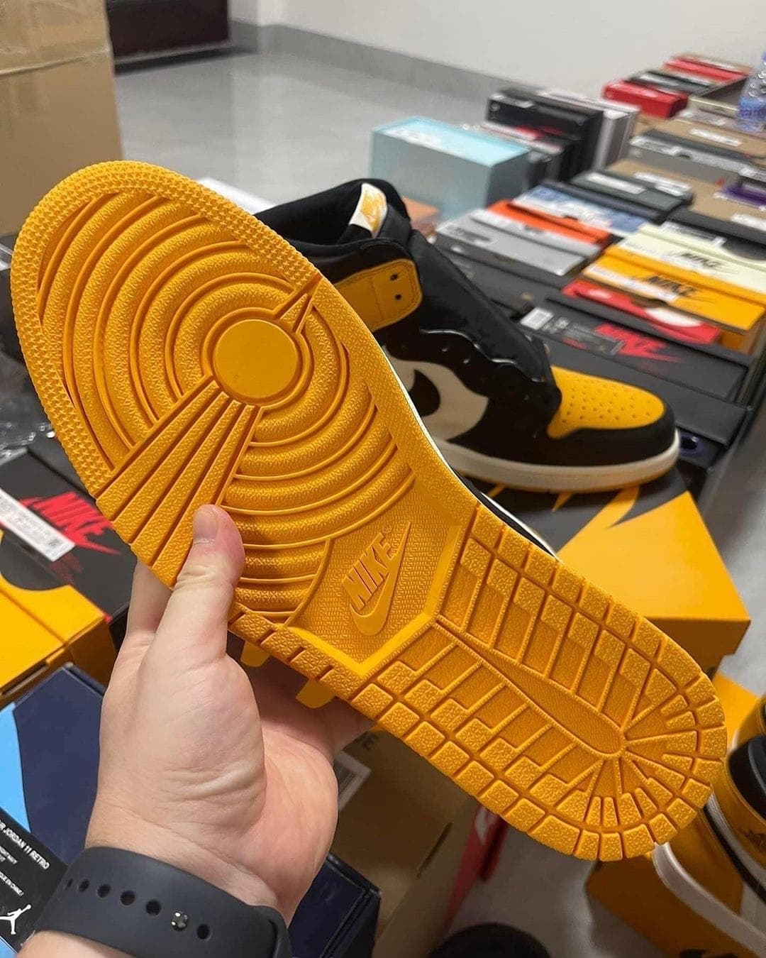 Palette de 60 paires de baskets Nike — vue 15