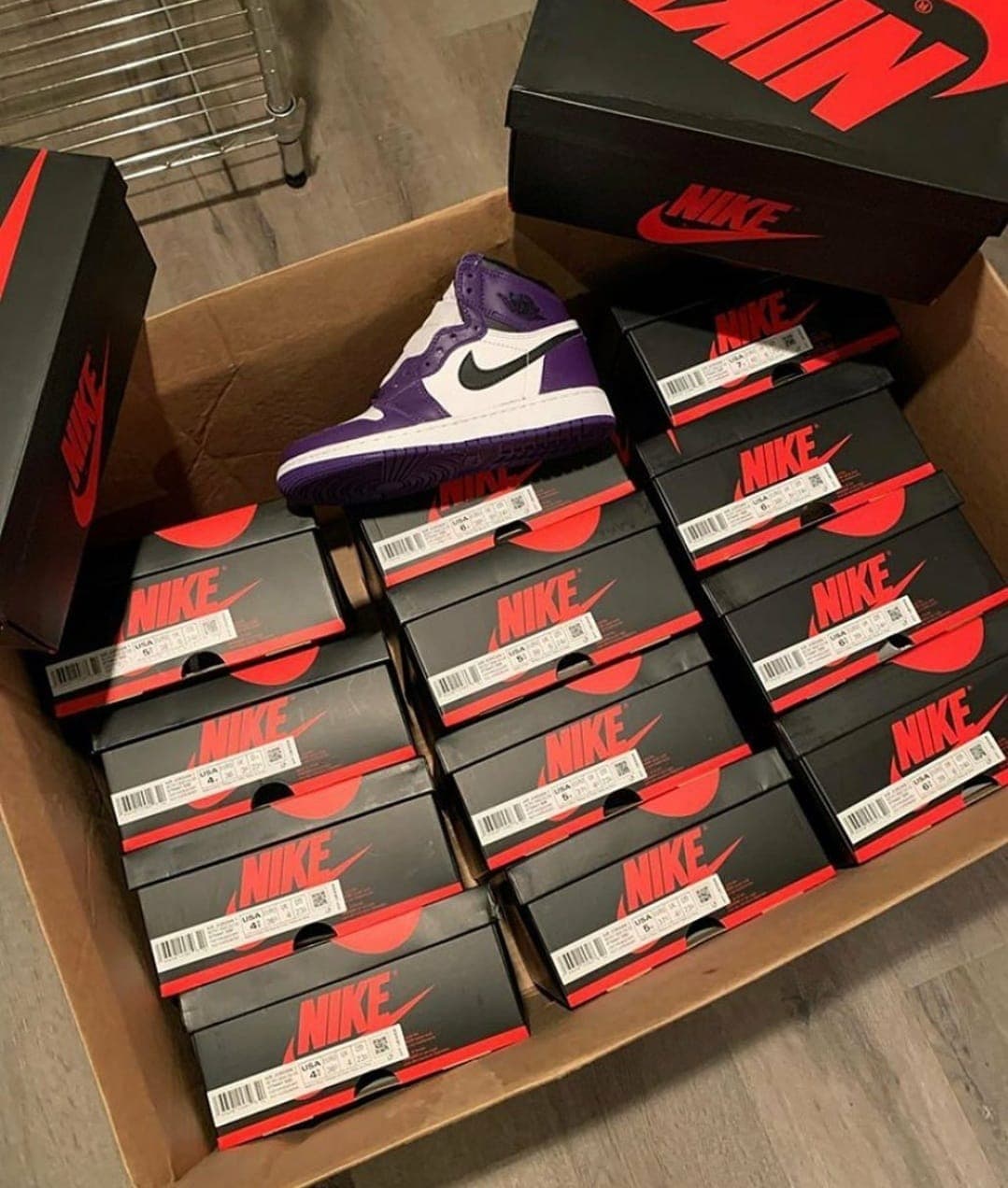 Palette de 60 paires de baskets Nike — vue 16