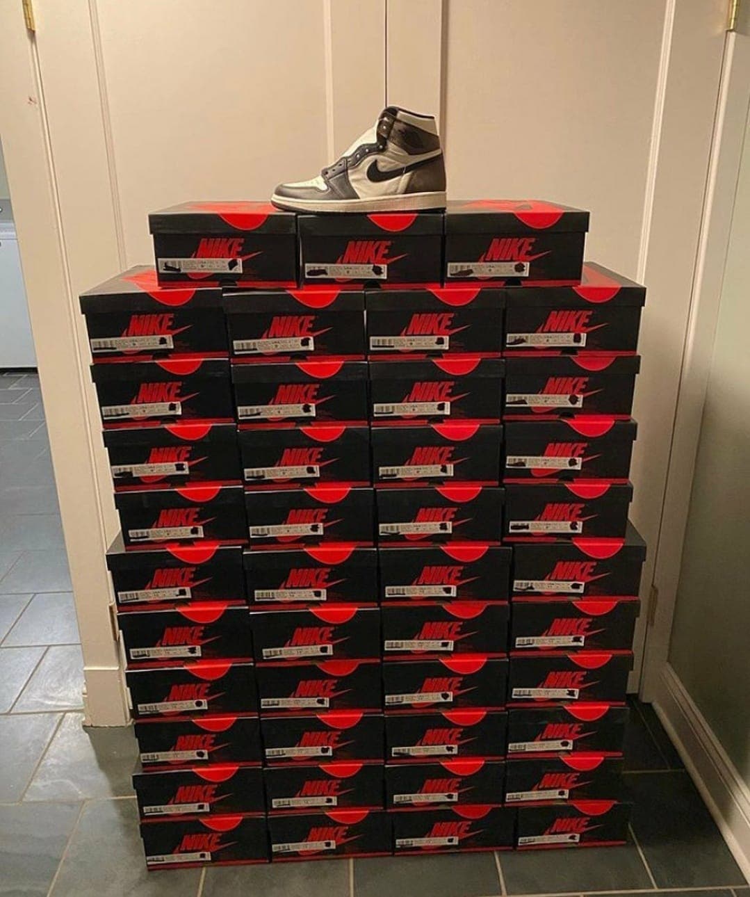 Palette de 60 paires de baskets Nike — vue 18