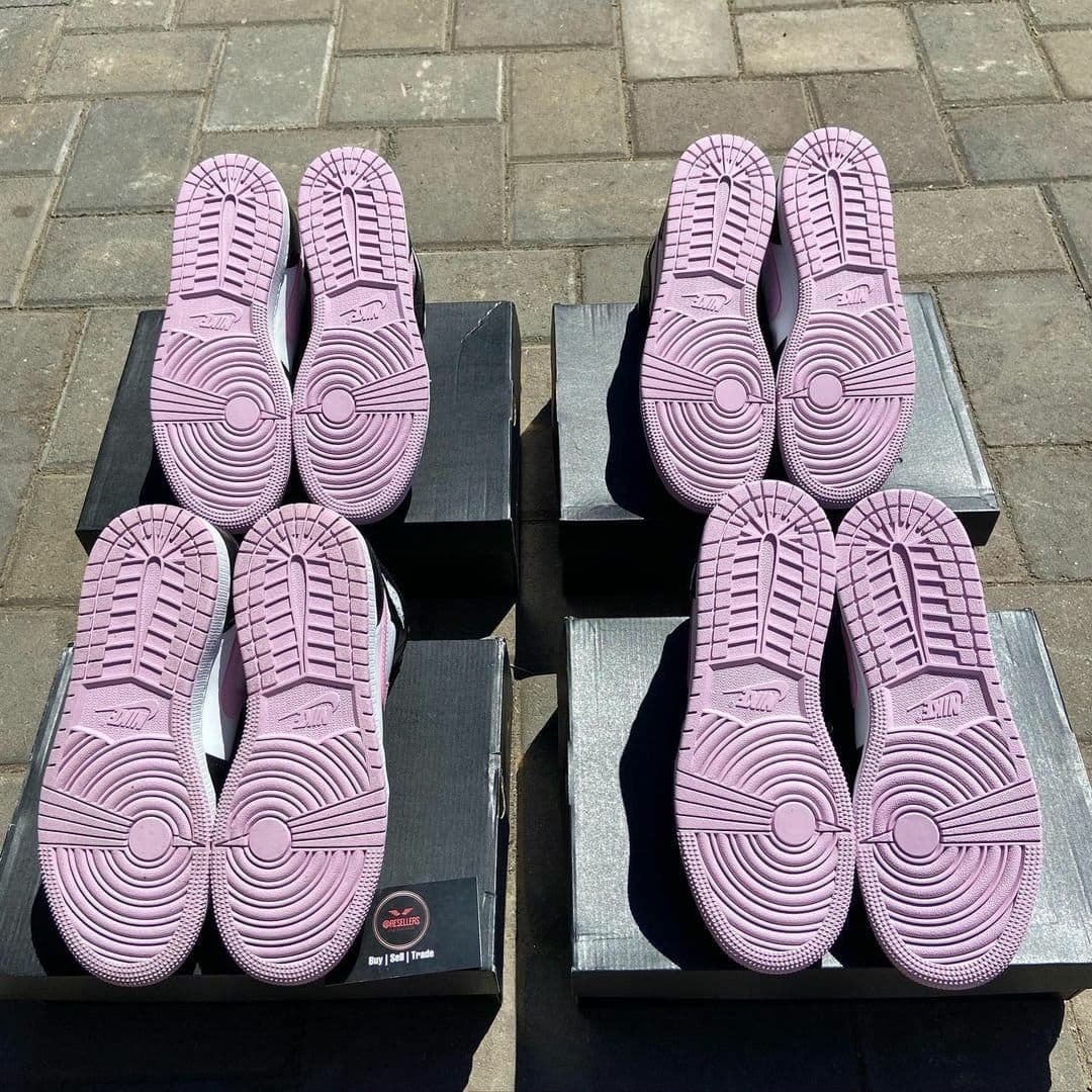 Palette de 60 paires de baskets Nike — vue 27