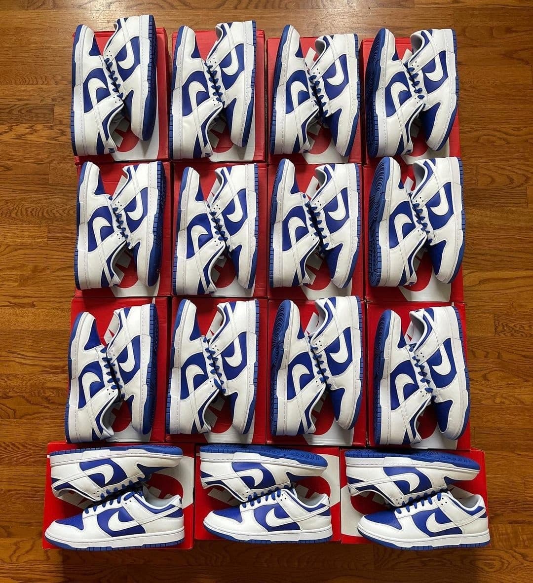 Palette de 60 paires de baskets Nike — vue 36