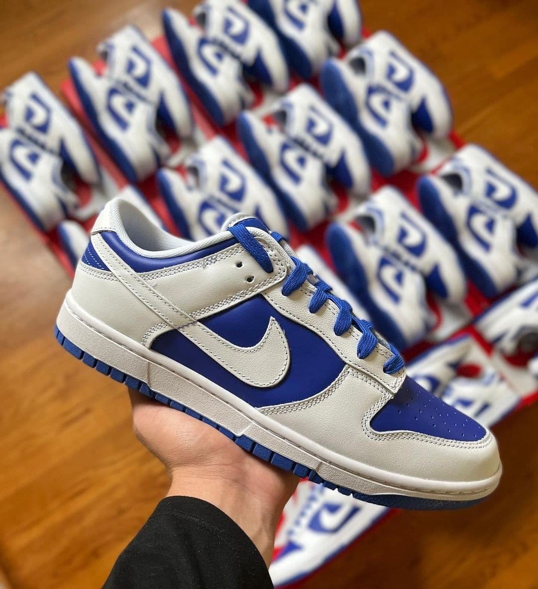 Palette de 60 paires de baskets Nike — vue 39