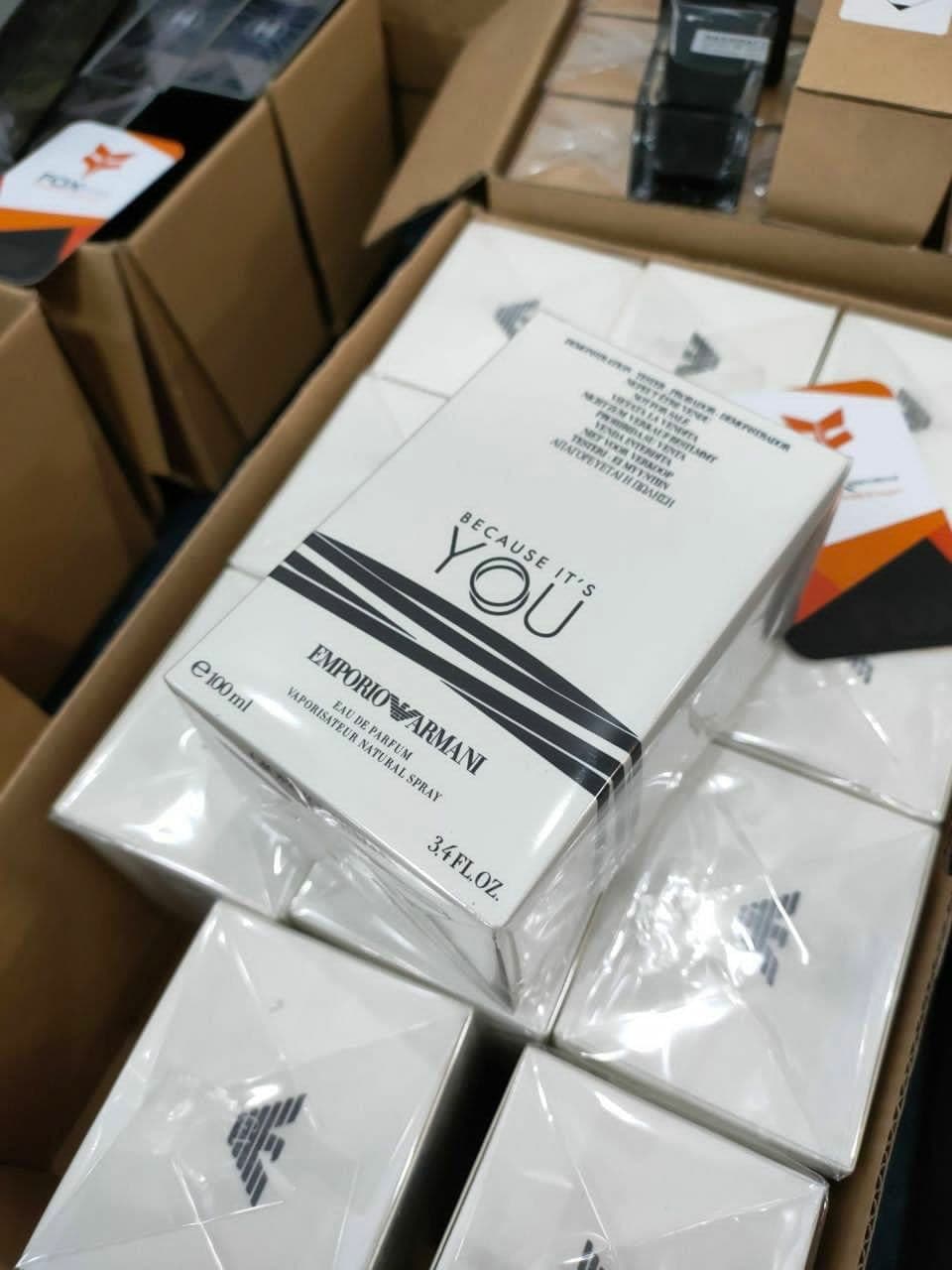 Palette de 300 parfums multimarques — vue 15