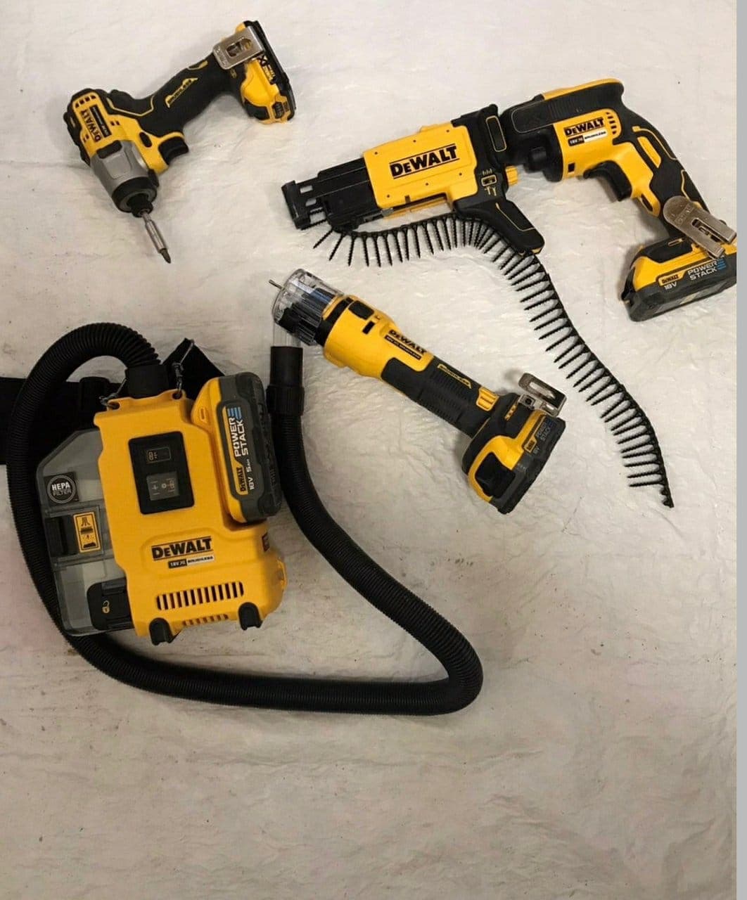 Palette de 45 à 50 outils DeWalt — vue 15