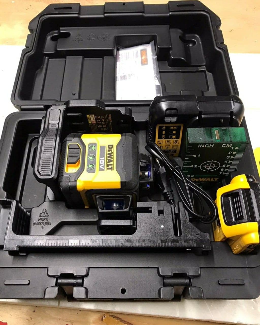Palette de 45 à 50 outils DeWalt — vue 18
