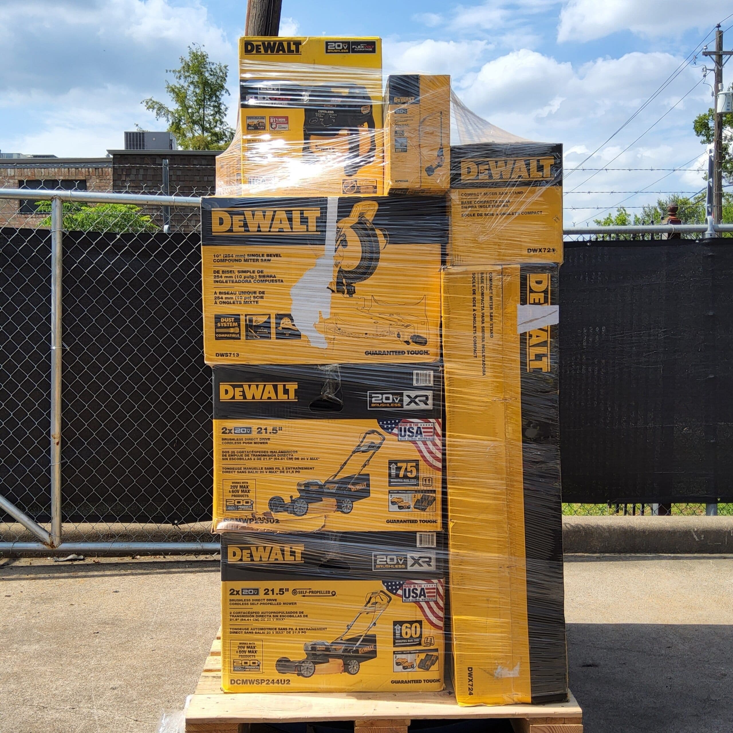 Palette de 35 à 40 outils DeWalt, Ryobi et Milwaukee — vue 19
