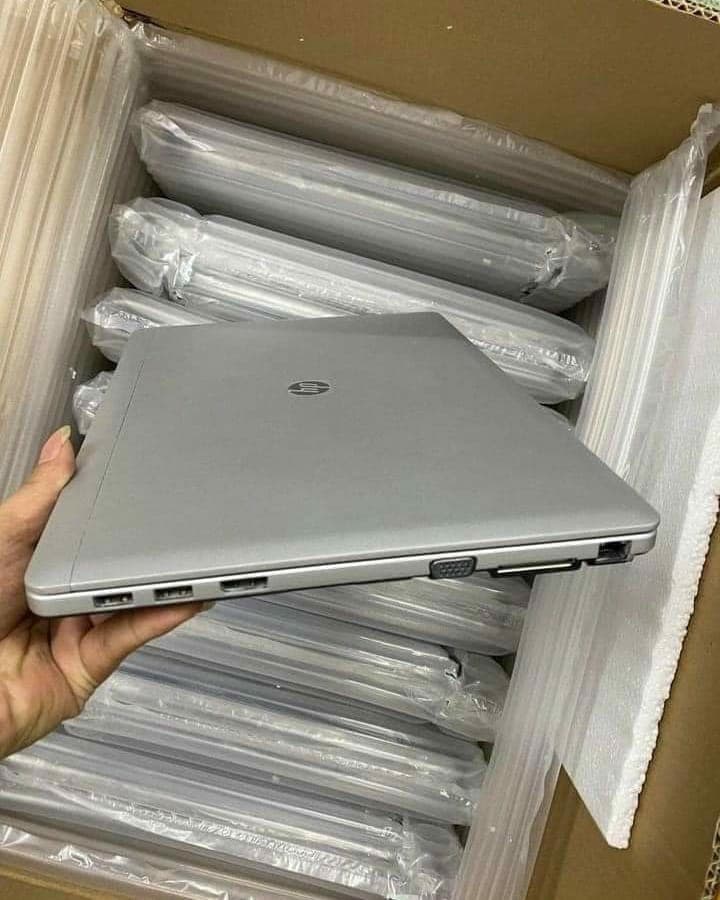 Palette de 25 ordinateurs portables HP — vue 5
