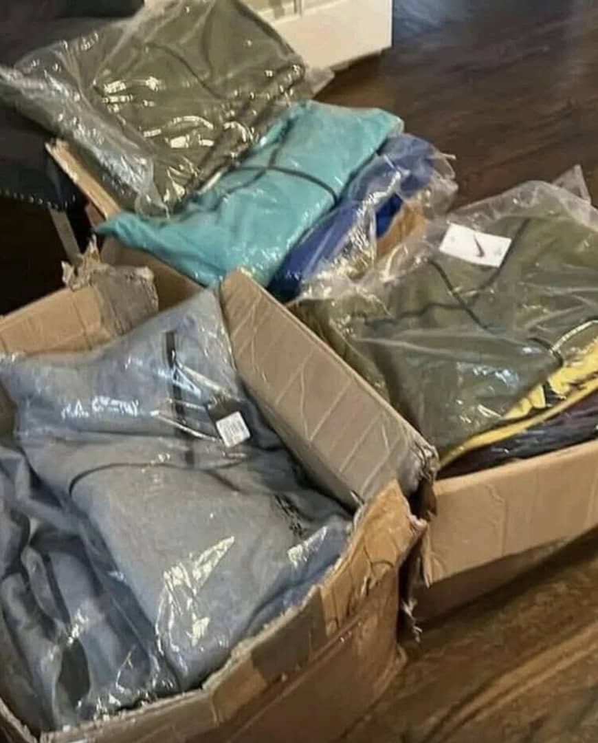 Palette de 200 vêtements Nike neufs avec étiquettes — vue 2