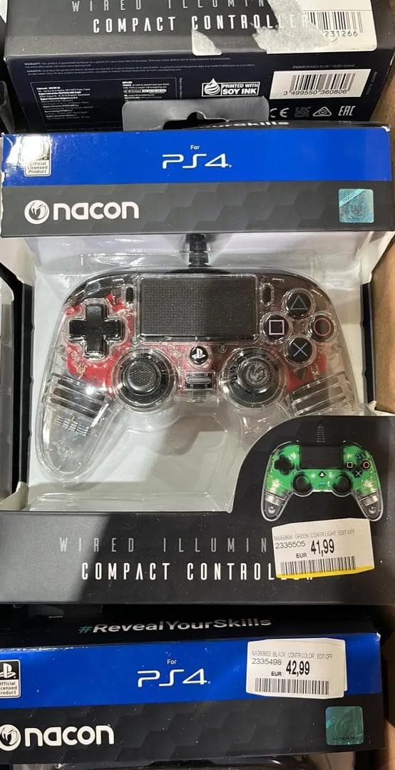 Palettes de manettes gaming neuves PS4 et PC