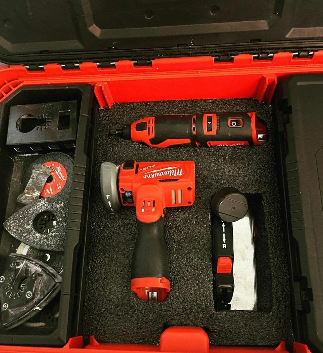 Palette de 50 à 60 outils Milwaukee — vue 12