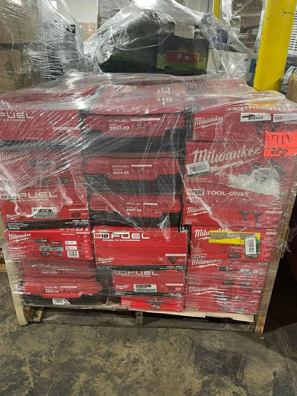 Palette de 50 à 60 outils Milwaukee — vue 30