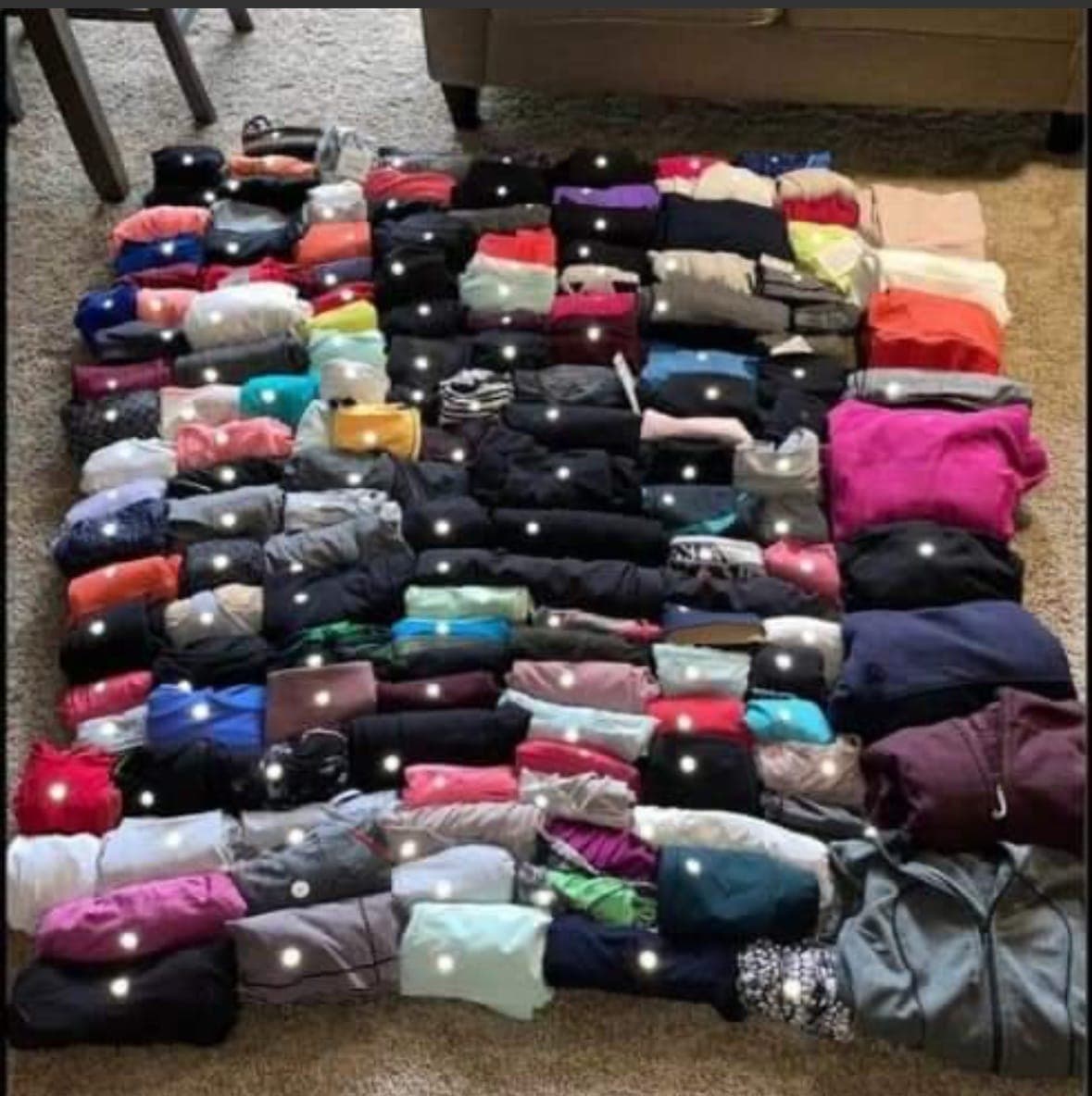 Palette de 300 vêtements Lululemon — vue 7
