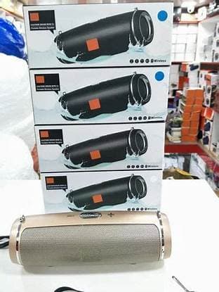 Palettes d’enceintes JBL en gros à vendre
