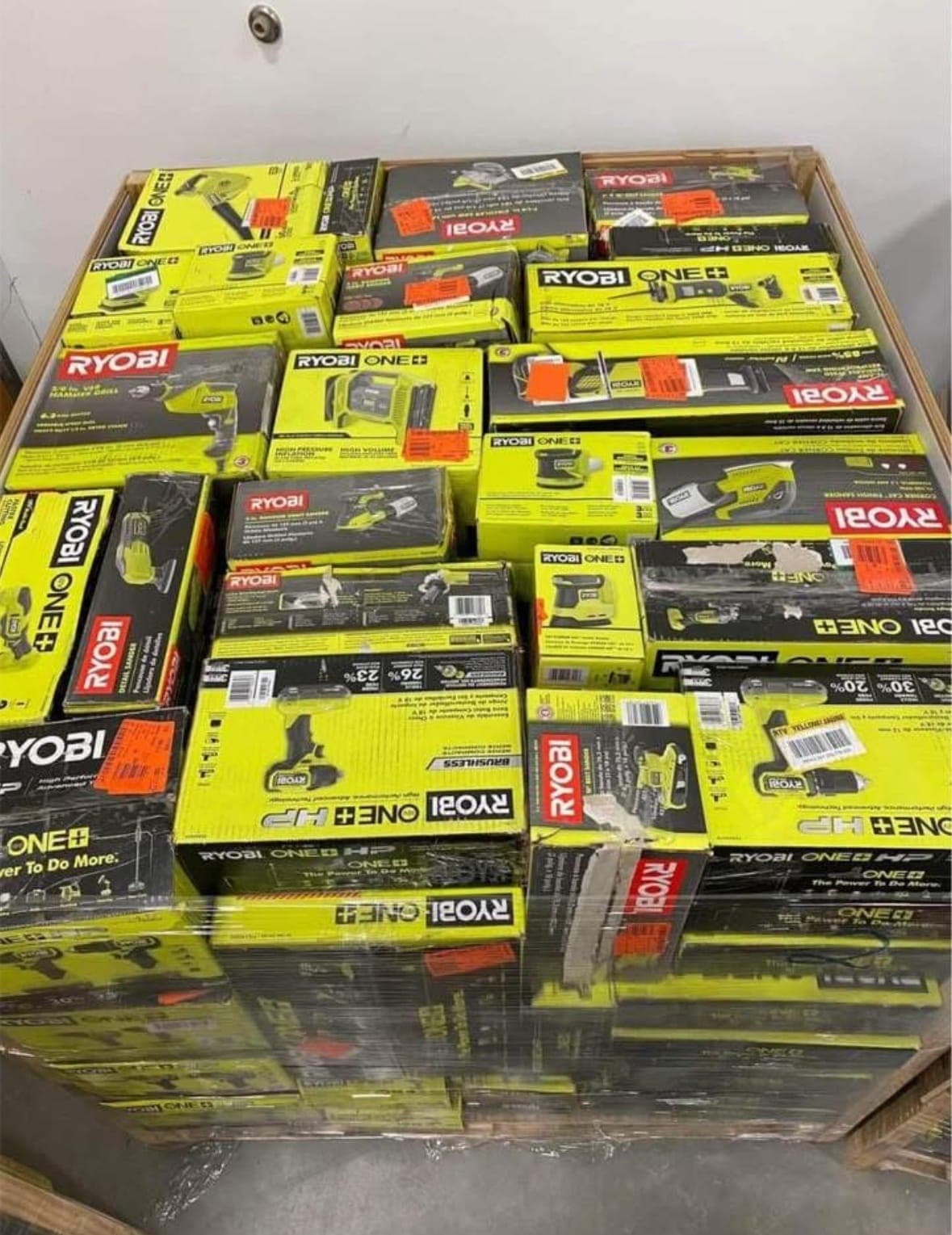 RYOBI TOOL PALLETS